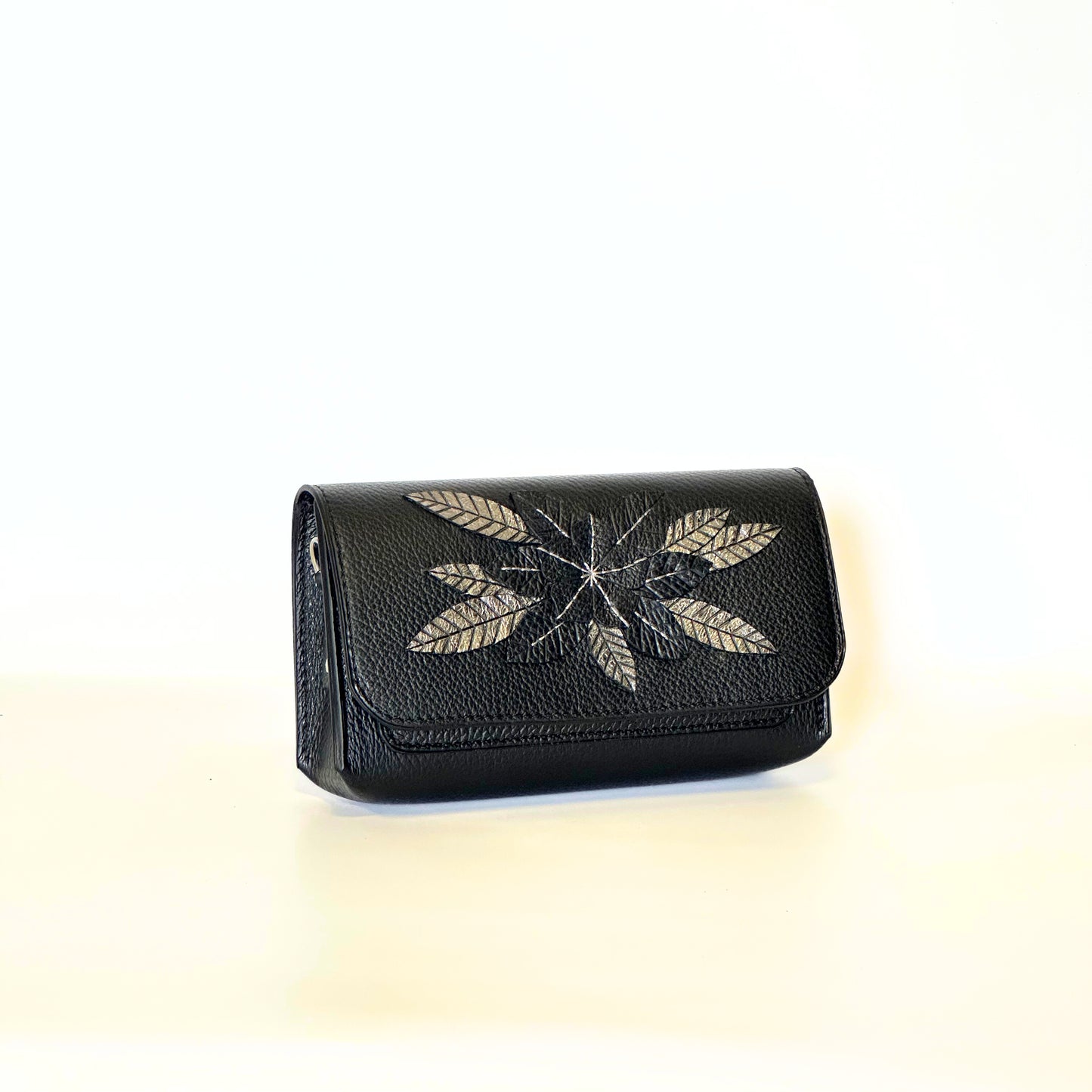 Shiraz- leather bag