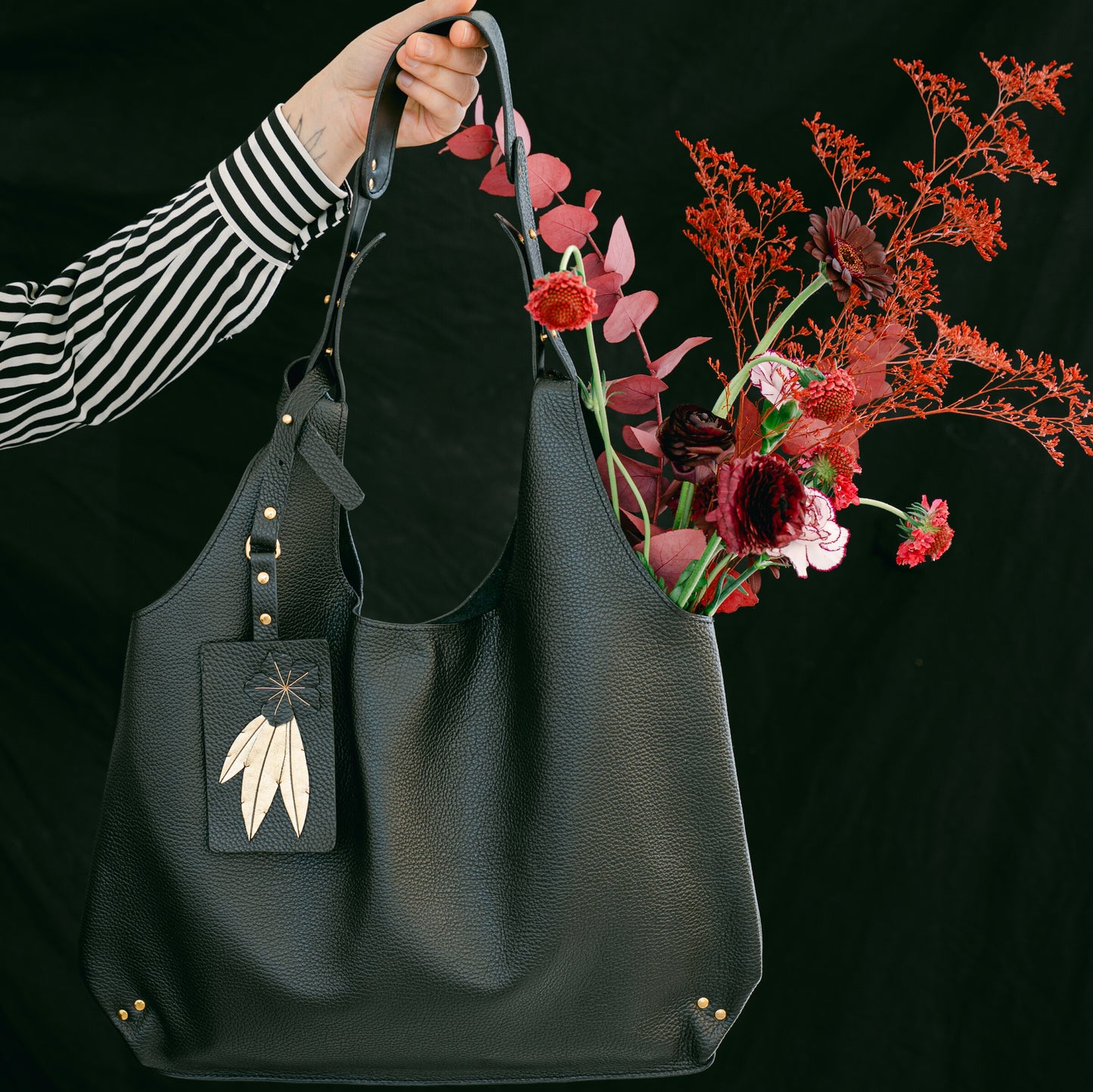 Ava - Vertical leather tote